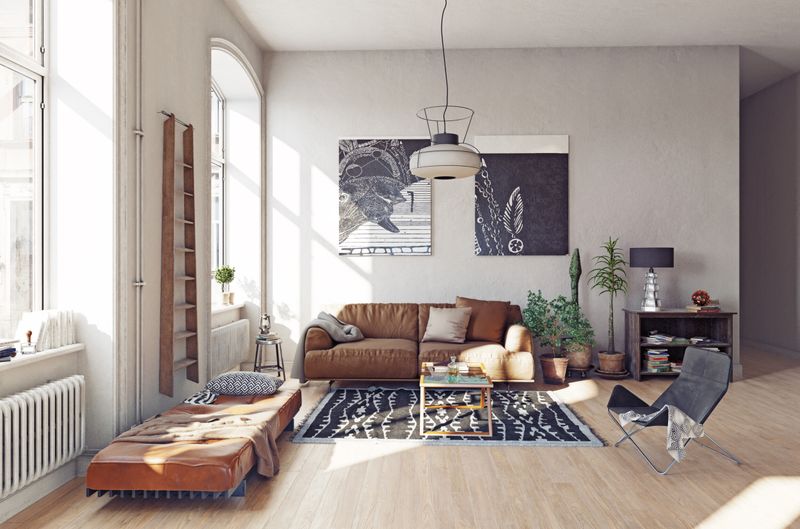 - Decor Hint