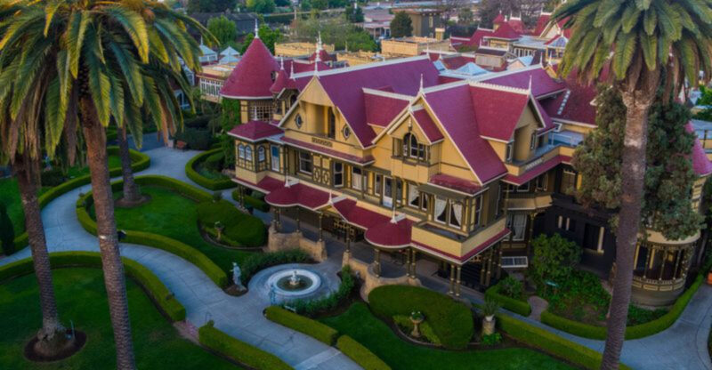 What Is a Queen Anne-Style Home? 7 Iconic Properties That Define This Classic American Architecture
