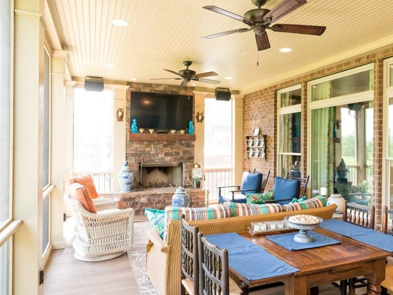 8 Tennessee Curb Appeal Looks That'll Have You Saying "Bless This House" - Decor Hint image 14 - Decor Hint