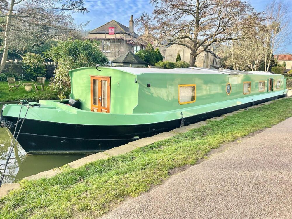 Pretty In Pink: Inside The Ophelia Houseboat’s Bold And Beautiful Bathroom - Decor Hint Ophelia, wide-beam boat