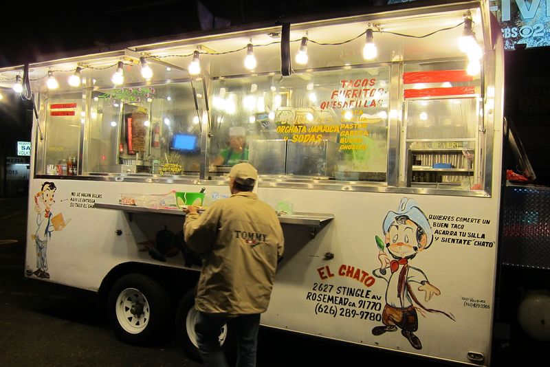 10 California Taco Trucks Serving Street Food At Its Finest - Decor Hint El Chato Taco Truck – Los Angeles, CA