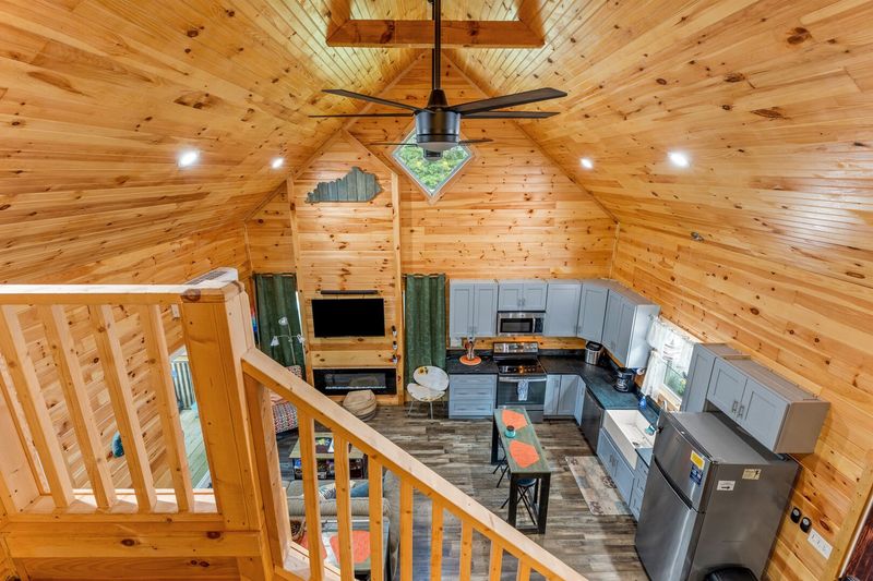 10 Kentucky Rustic Cabins Locals Adore For Their Unique Charm - Decor Hint Hemlocks Over Muir – Rogers