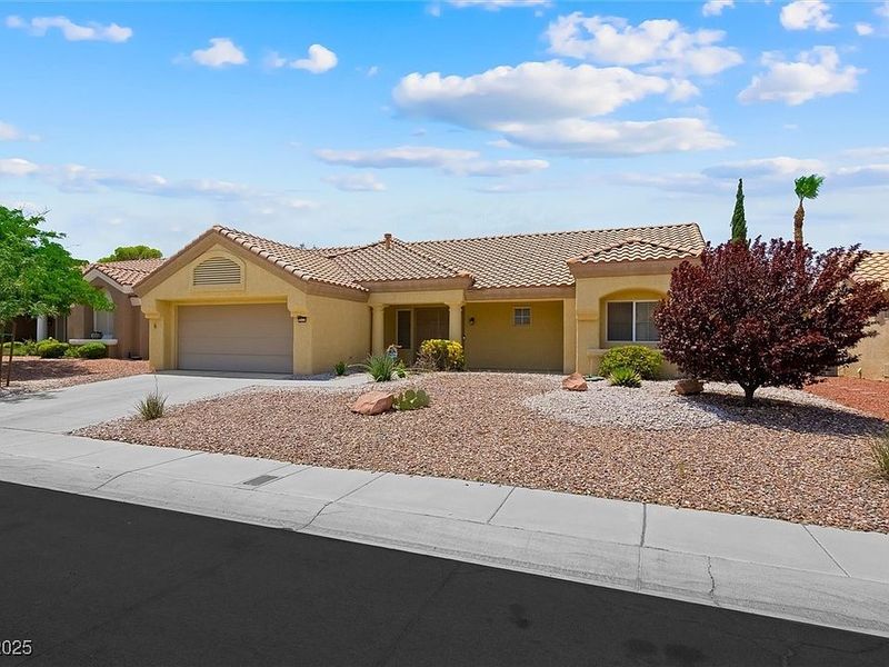 10 Nevada Stucco Homes Cooling Fast - Decor Hint Classic Single-Story Stucco Home