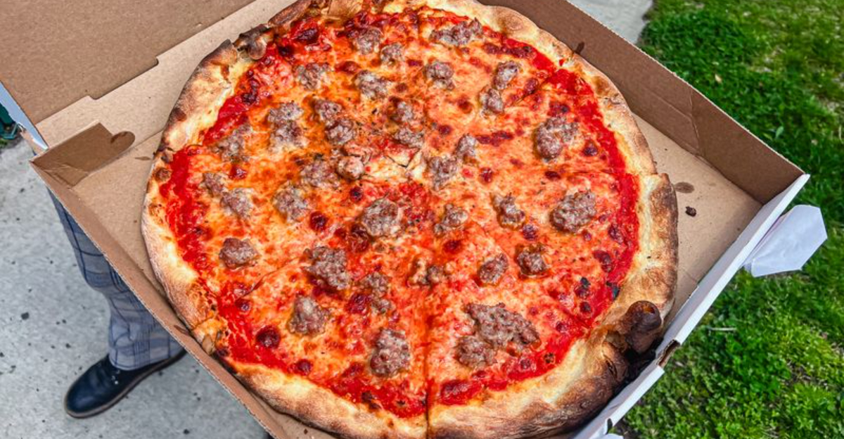 10 New York Slice Shops That Still Fold Just Right - Decor Hint 10 New York Slice Shops That Still Fold Just Right - Decor Hint
