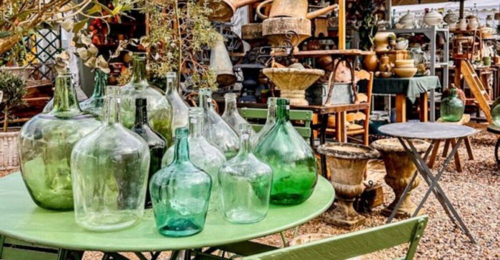 10 Thrifting Secrets To Score Big And 9 Items To Skip At Thrift Stores - Decor Hint