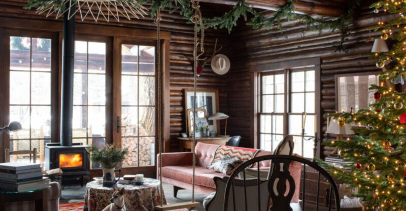 10 Wyoming Log Cabin Tricks That Keep It Cozy