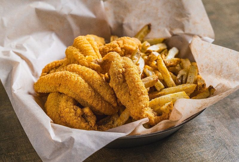 12 Mississippi Catfish Houses That Nail The Crunch - Decor Hint Shivers Creek Fish House: The Never-Frozen Promise