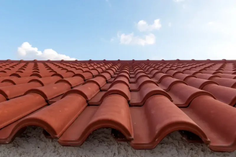 12 Old-School California Home Trends That Are Finally Back In Style - Decor Hint Spanish Tile Roofs
