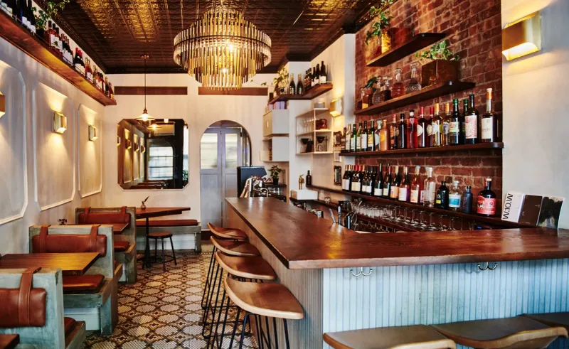 14 NYC Restaurants Known For Great Bar Dining - Decor Hint WEST10WEST – West Village