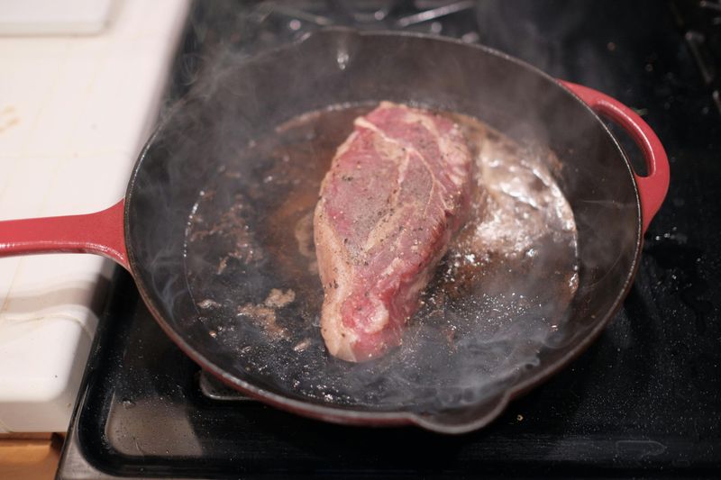 15 Classic Kitchen Tools From Grandma's Day We Need Back - Decor Hint Cast Iron Skillet
