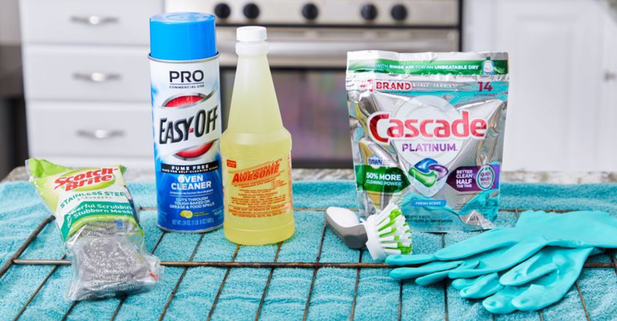 3 Surprisingly Effective Ways To Clean Oven Racks And 2 That Work Even Better - Decor Hint 3 Surprisingly Effective Ways To Clean Oven Racks And 2 That Work Even Better - Decor Hint