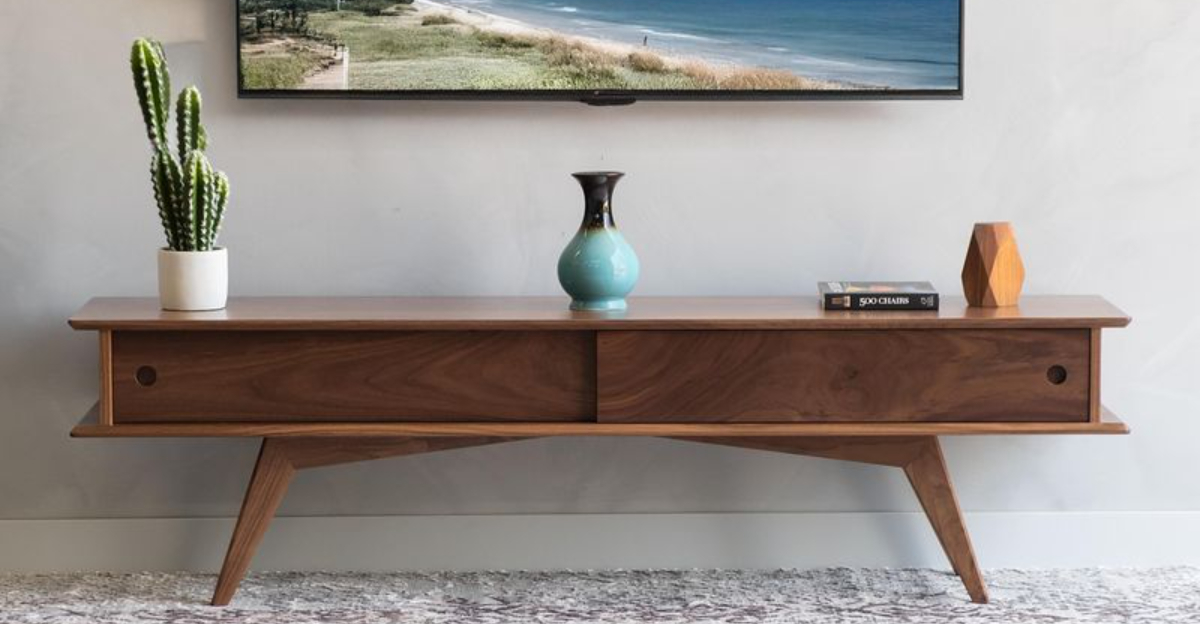 4 Indiana's Once-Popular Collectibles That Have Crashed And 6 Others Still On The Rise - Decor Hint 4 Indianas Once Popular Collectibles That Have Crashed And 6 Others Still On The Rise - Decor Hint
