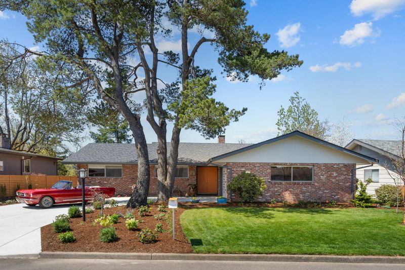 5 Properties Losing Value In Oregon And 10 That Are Hard To Sell - Decor Hint Suburban Ranch Homes in Portland