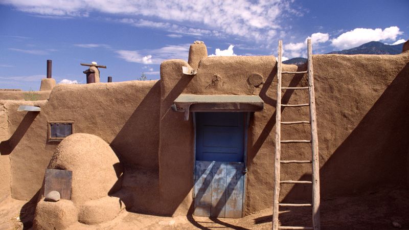 6 New Mexico Adobe Cottages Featuring Rustic Detail - Decor Hint Traditional Pueblo-Style Adobe Cottage