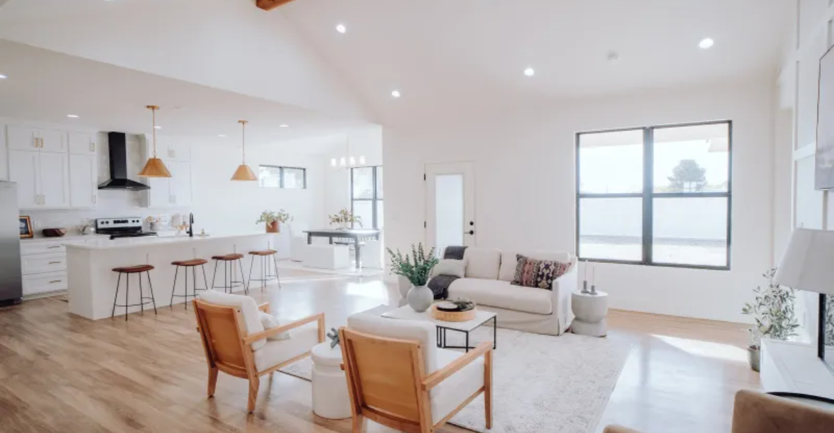 7 HGTV Renovation Hacks That Might Not Hold Up, And 5 Others To Think Twice About - Decor Hint 7 HGTV Renovation Hacks That Might Not Hold Up And 5 Others To Think Twice About - Decor Hint
