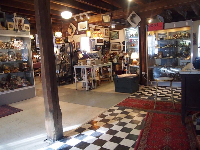 Lafayette Mill Antiques Center – Lafayette, NJ