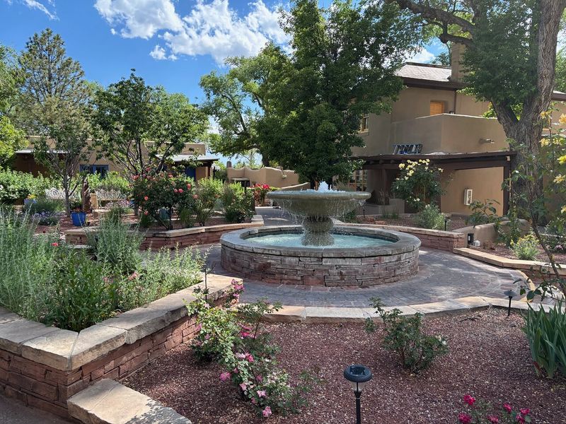 7 New Mexico Adobe Courtyards To Enjoy Timeless Shade - Decor Hint La Posada's Secret Garden