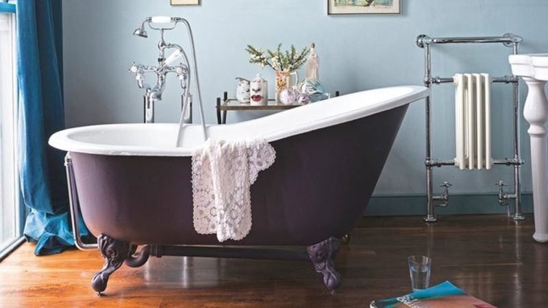 7 Ways Retro Bathrooms Could Make A Stylish Statement In New York Homes - Decor Hint Clawfoot Tubs
