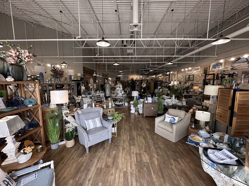 8 Florida Coastal Décor Shops That Locals Swear By - Decor Hint Coastal Cottage Of Amelia (Amelia Island)