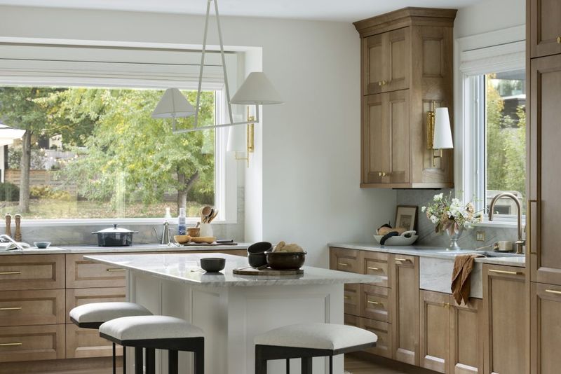 8 Home Design Trends Minneapolis Is Leaving Behind In 2025 - Decor Hint All-White Kitchens Fade Away