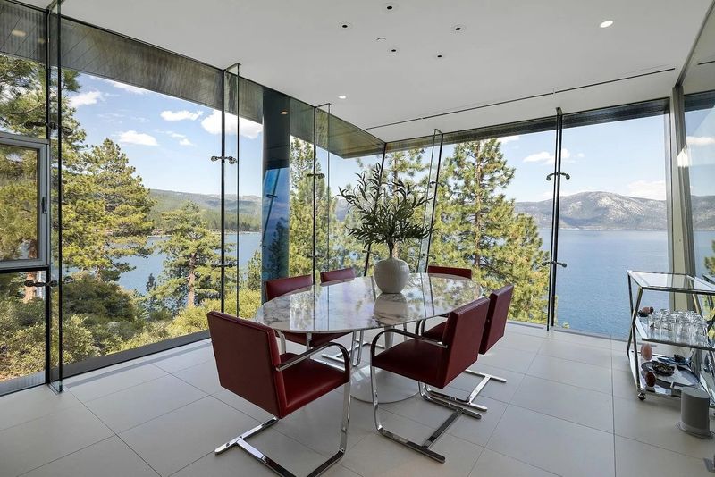 8 Michigan Lake Houses Where The Décor Matches The Breathtaking Views - Decor Hint Crystal Lake's Glass Palace