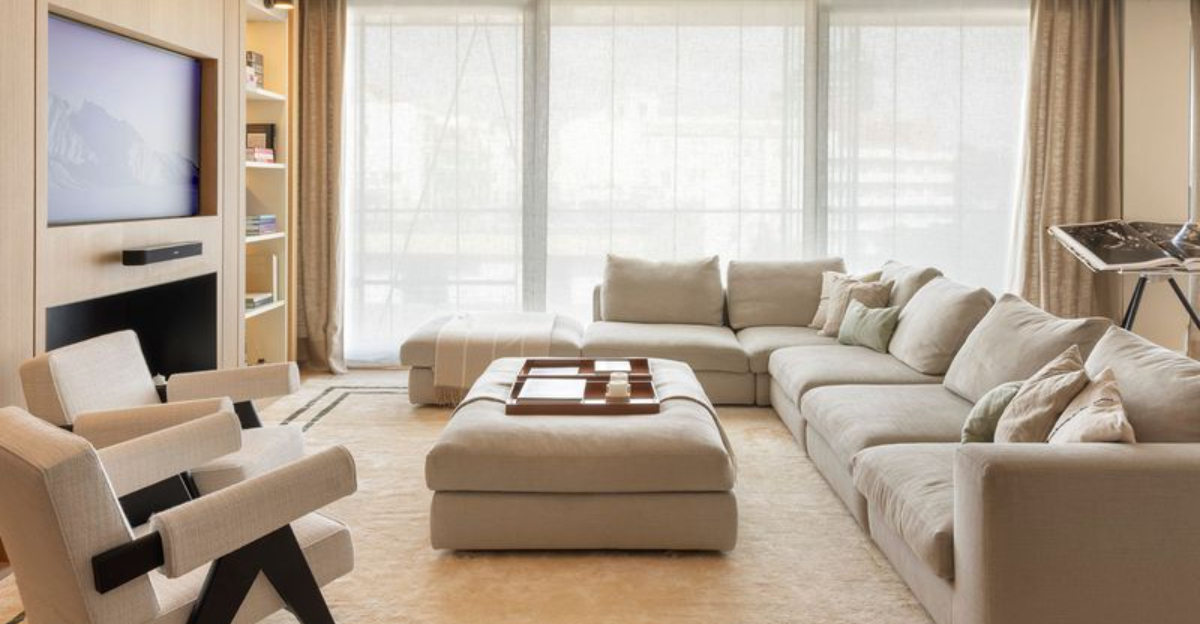 8 Outdated Sofa Shades Orlando Homeowners Should Swap In 2026 - Decor Hint