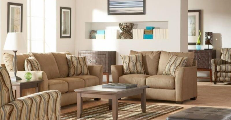 9 California Furniture Outlets Where Deals Fly Off the Floor
