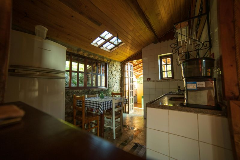 Exposed Ceiling Beams