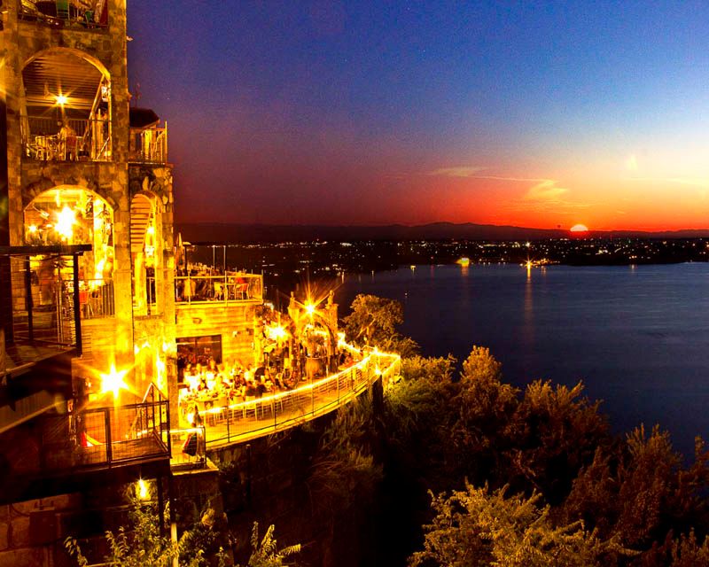 9 Must-Visit Riverside Restaurants In Texas With Breathtaking Views - Decor Hint The Oasis on Lake Travis – Austin's Sunset Paradise