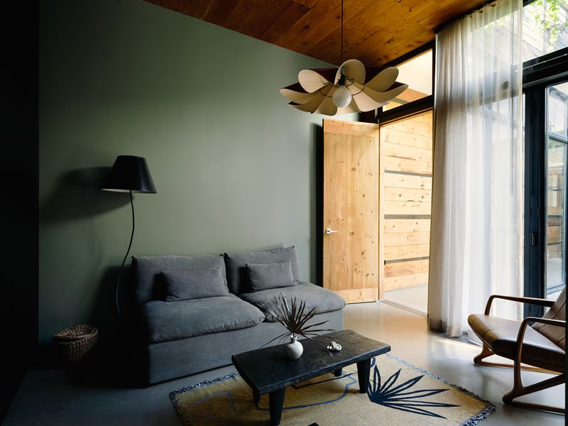 9 Paint Colors That Just Work In Brooklyn Homes And Apartments - Decor Hint Williamsburg Sage