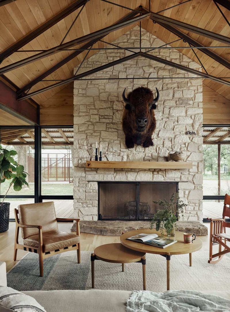 9 Texas Living Rooms Where Rustic Meets Modern - Decor Hint Hill Country Haven
