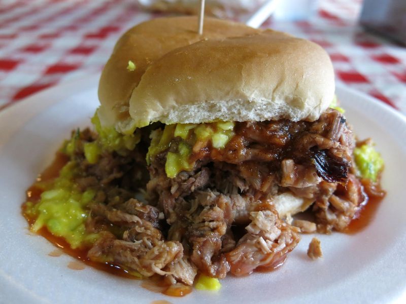 10 Tennessee Barbecue Joints Where The Smoke Still Speaks - Decor Hint Payne's Bar-B-Q - Memphis