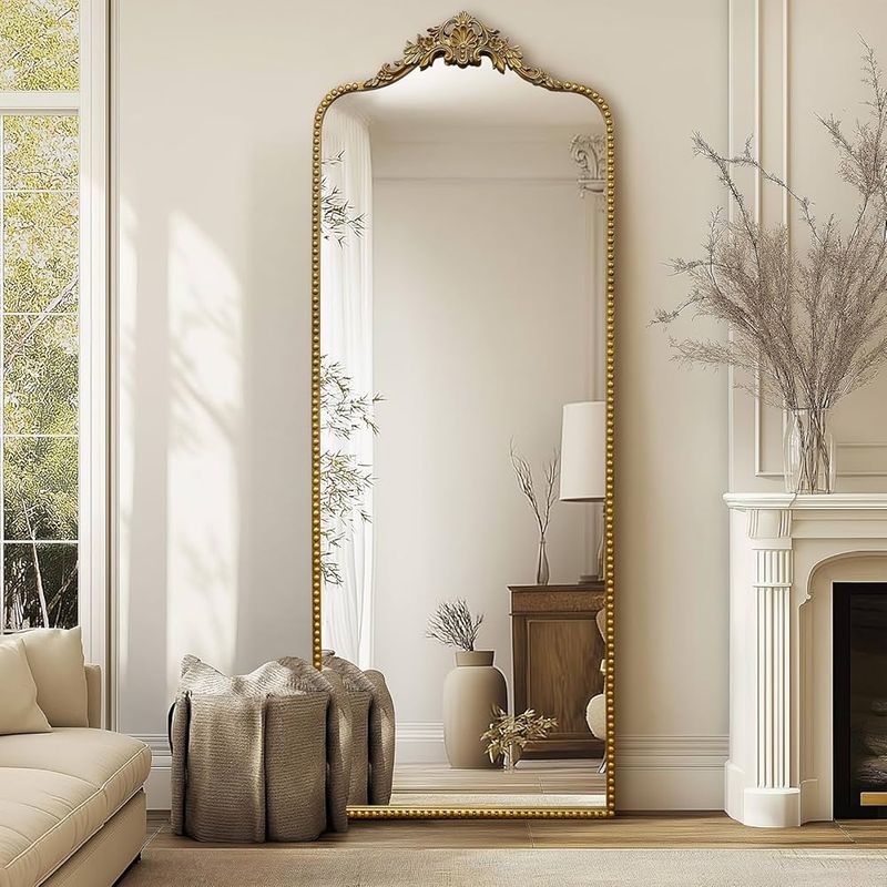 Place Antique Mirrors
