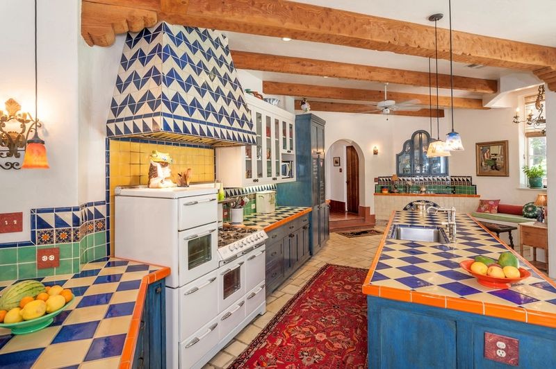 12 Arizona Rustic Kitchens That Could Capture The Desert Living Vibe - Decor Hint Southwestern Tile-Accented Kitchen