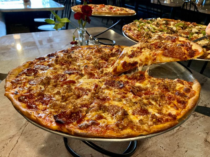 12 Ohio Pizza Places Keeping Family Recipes Alive - Decor Hint Geraci's Restaurant
