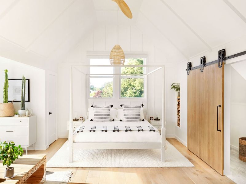 8 Home Design Trends Minneapolis Is Leaving Behind In 2025 - Decor Hint Barn Doors Slide Into History