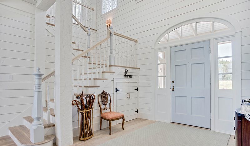 10 Denver Home Design Trends That Will Fade Away By 2030 - Decor Hint Shiplap Sailing Away