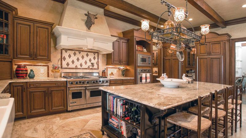 Tuscan-Inspired Kitchens Falling Out of Favor