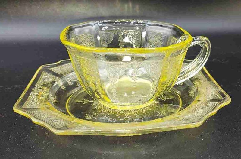 10 Depression Glass Designs Popular With Collectors In Detroit, Michigan - Decor Hint Princess Pattern