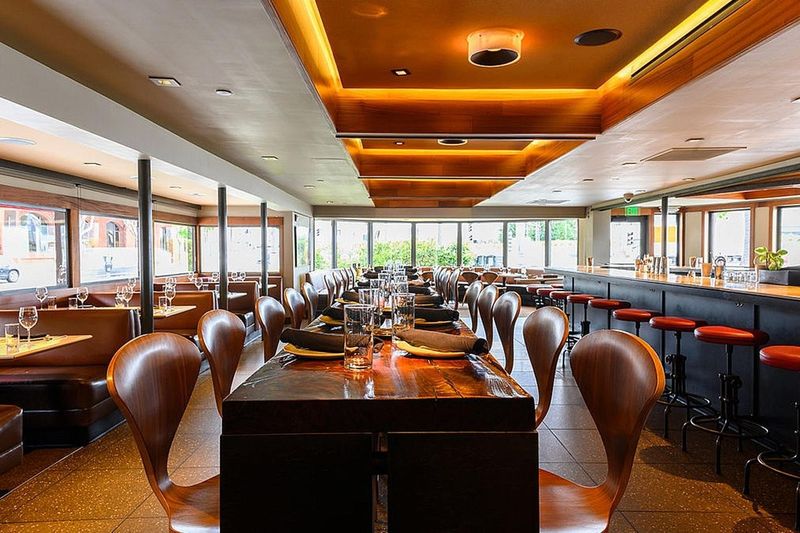 15 Old-School Diners In The US That Take You Back In Time - Decor Hint The Fog City Diner, San Francisco