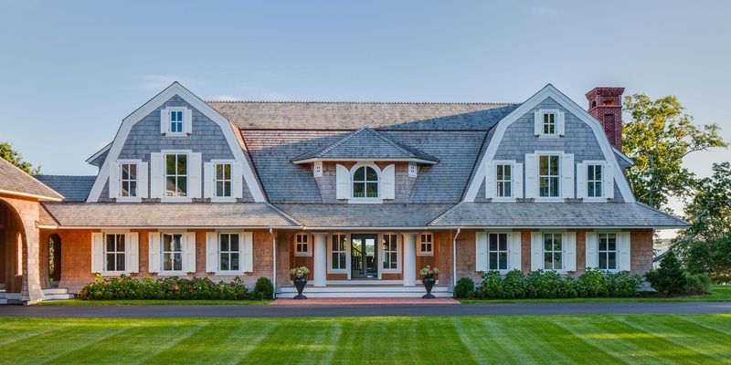 Dutch Colonial Gambrel Roof Grandeur