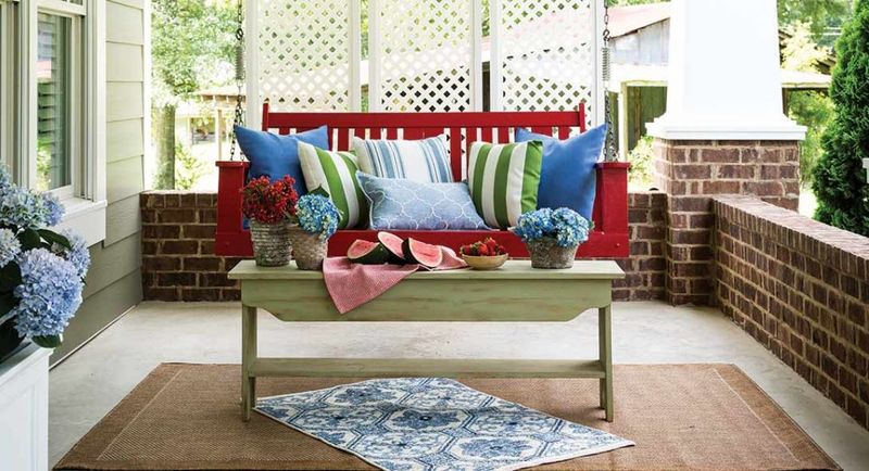 9 Porch Swing Styles That Define Outdoor Living In Kentucky - Decor Hint Painted Southern-Style Swings