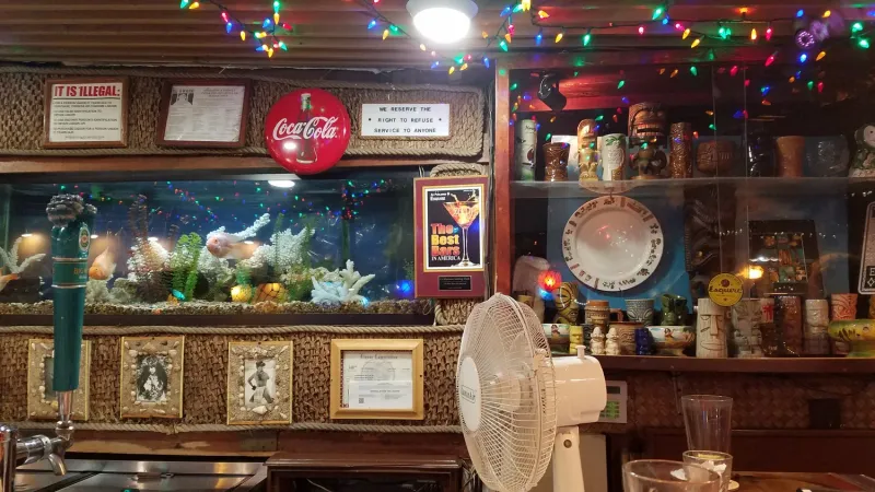 12 California Thrift Stores Packed With Retro Décor Gems - Decor Hint Beachcomber's Bounty in Santa Cruz