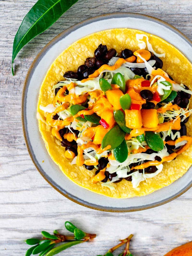 15 Easy Mexican Dinner Ideas Perfect For Busy Nights In Florida - Decor Hint 10-Minute Mango Black Bean Quesadillas