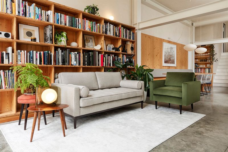 In California, These 9 Interior Antiques Might Sell For Pennies And These 9? Don't Even Try - Decor Hint Valuable Gem: Mid-Century Modern Furniture