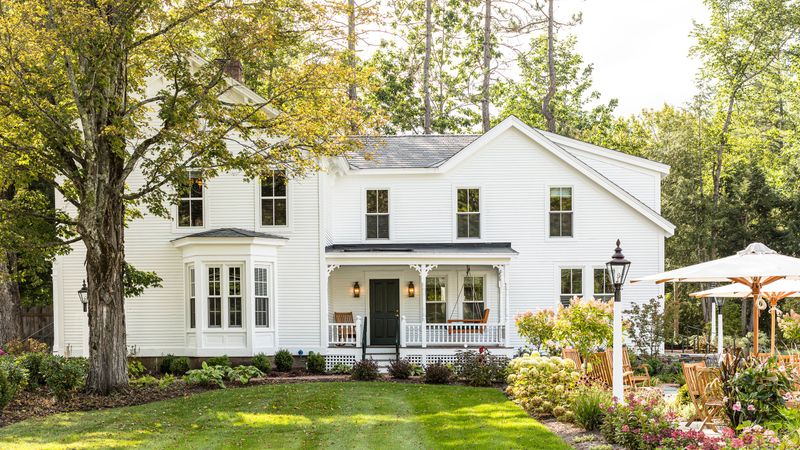 8 Farm-To-Table Restaurants Across Vermont Offering Locally Sourced Dining - Decor Hint The Weston's Left Bank – Weston, VT