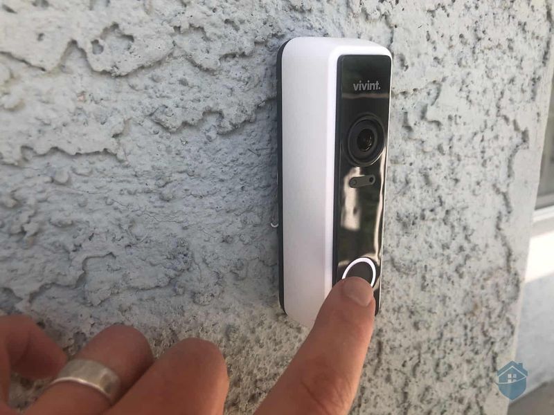 22 Florida Home Design Trends That Are Mega-Popular For Weird Reasons - Decor Hint Doorbell Cameras That Play Beach Sounds