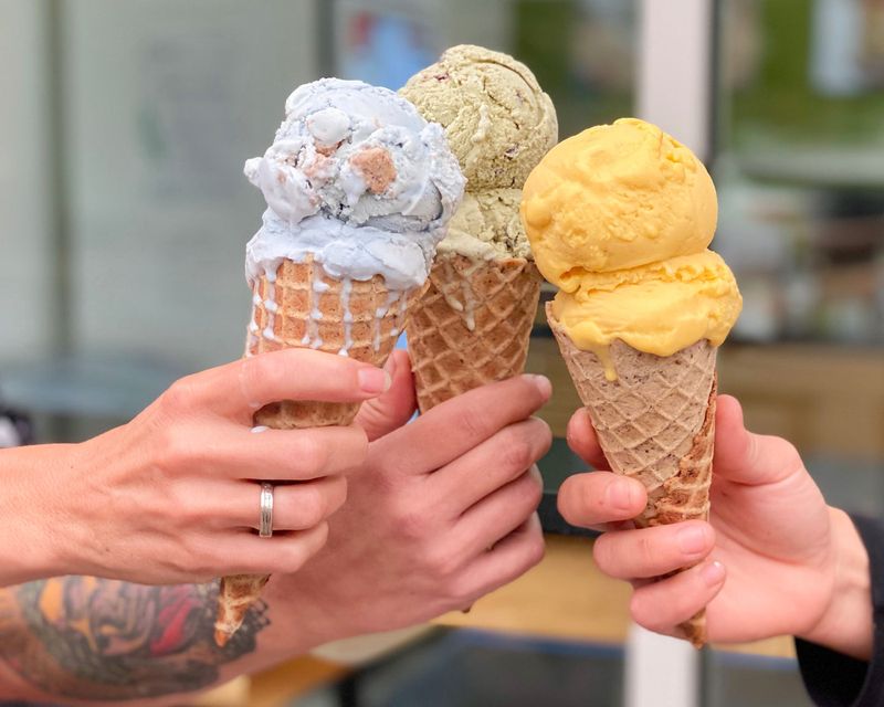 12 Farm-To-Cone California Ice Cream Shops Celebrating Local Dairy - Decor Hint Revival Ice Cream
