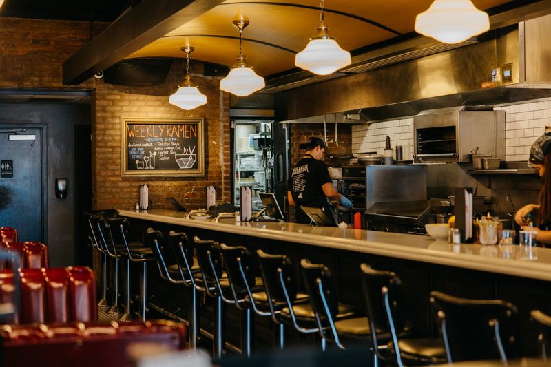 8 Iowa Diners That Belong On Your Comfort Food Bucket List - Decor Hint Pullman Bar & Diner – Iowa City