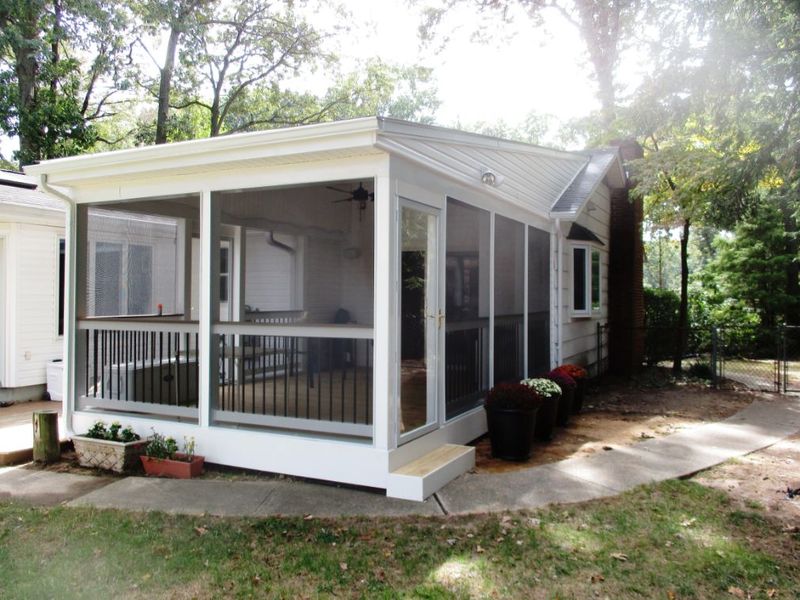 Cottage Escape in Galesburg